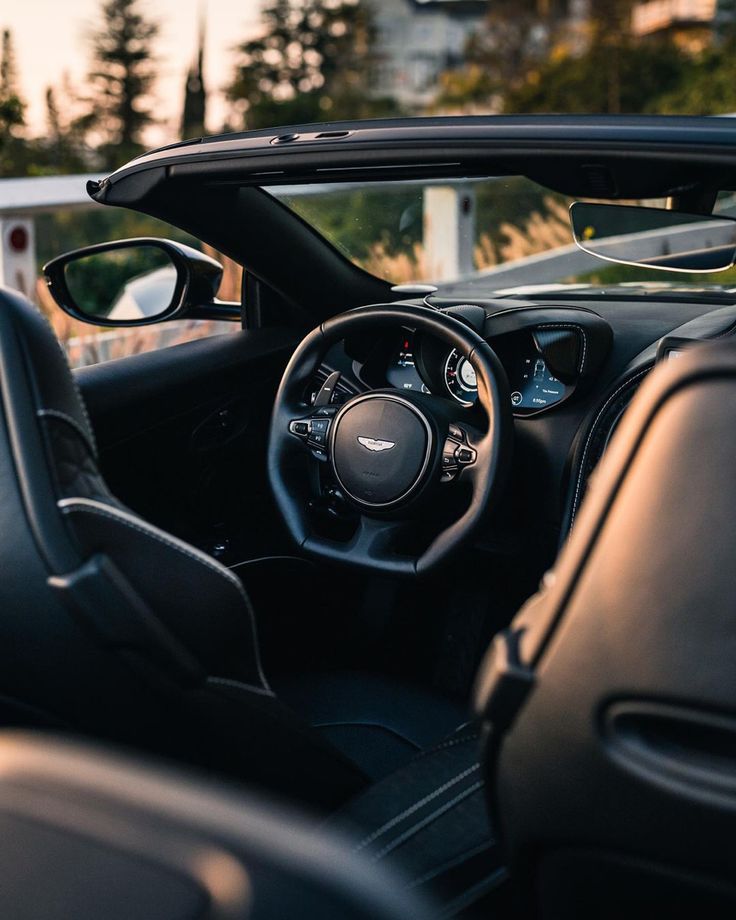 Aston Martin DBS